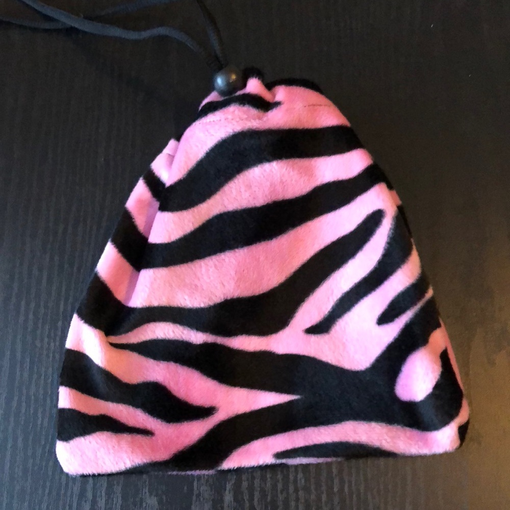 Zebra print grip bag